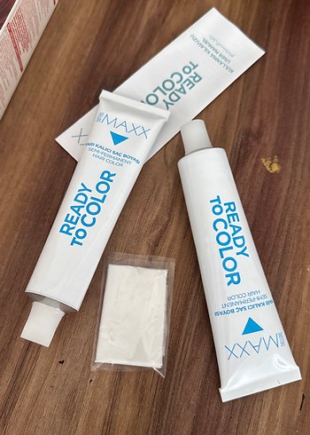 Maxx Deluxe Kırmızı Saç Boyası - Görsel 3