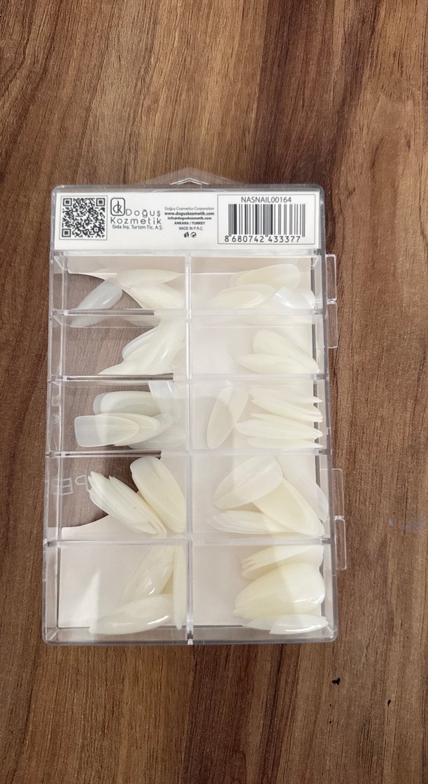 Nascita Profesyonel Beyaz Stiletto Takma Tırnak - Görsel 3