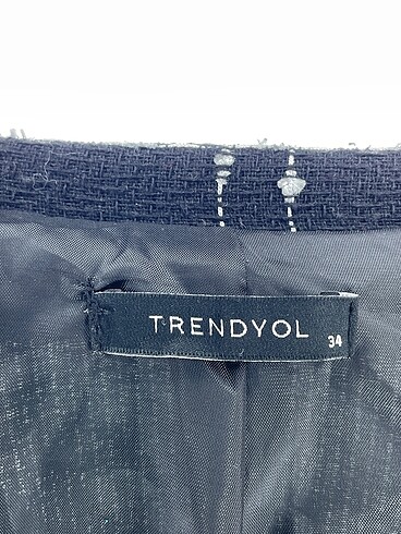 34 Beden çeşitli Renk Trendyol & Milla Blazer %70 İndirimli.