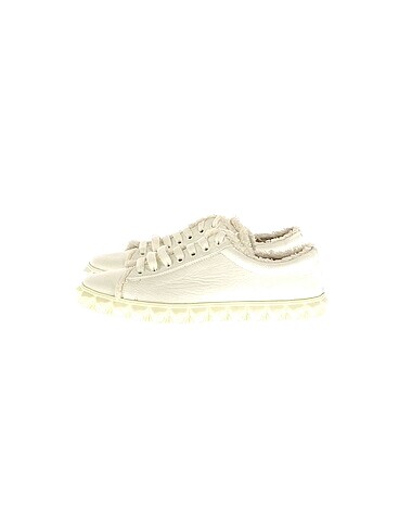 Stuart Weitzman Spor Ayakkabı %70 İndirimli.