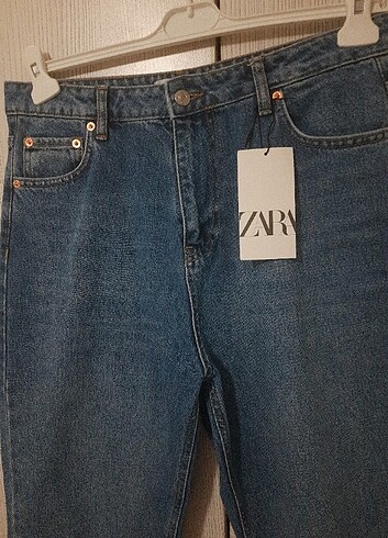 42 Beden lacivert Renk Zara jean pantolon 