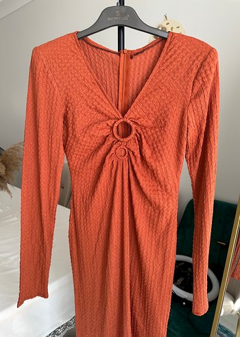 Uzun kollu elbise - Görsel 3