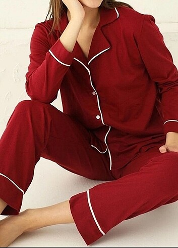 Bayan düğmeli pijama takımı