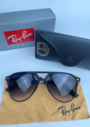Ray Ban