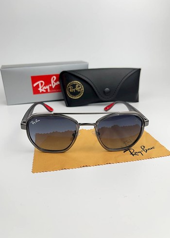 Ray Ban