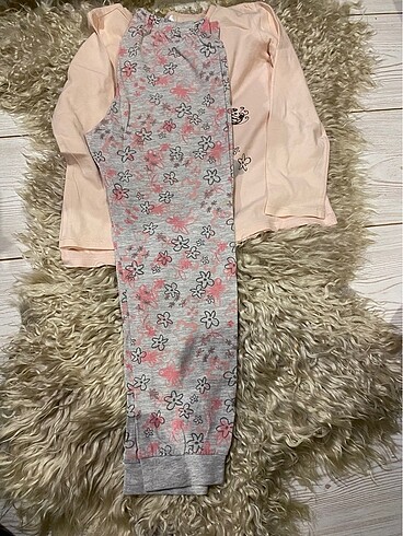 LC Waikiki kiz cocuk pijama takimi
