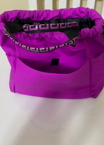 Versace Mor Fermuarlı Kadın Çantası krem +duş jeli - Görsel 10