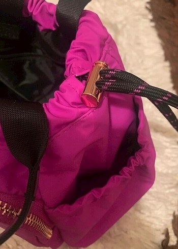 Versace Mor Fermuarlı Kadın Çantası krem +duş jeli - Görsel 8