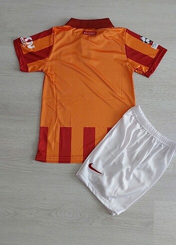 11-12 Yaş Beden Galatasaray 100. Yıl çoçuk forması 
