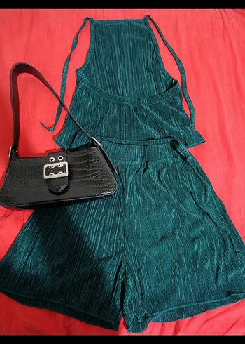 Kadın Yeşil Piliseli Şortlu Takım - Görsel 5