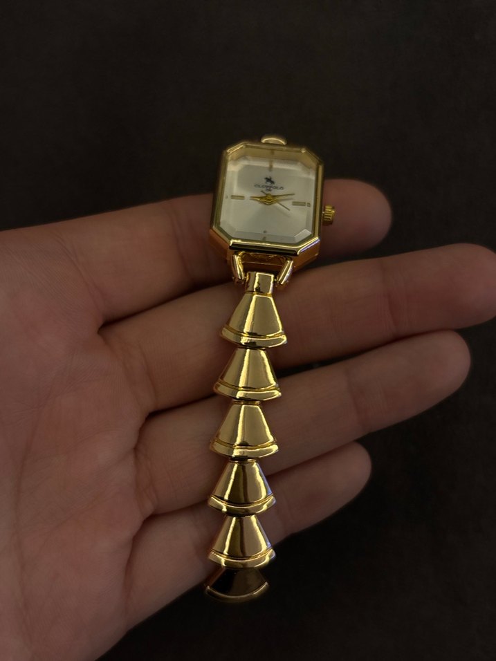 Altın Renkli Klasik Çelik Kadın Kol Saati - Görsel 2