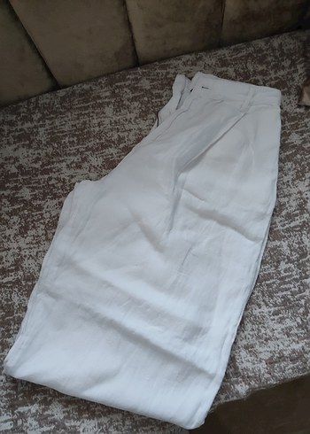34 Beden Beyaz Pileli Yüksek Bel Balon Jeans