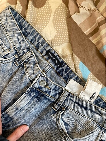 Yırtık jean - Görsel 5