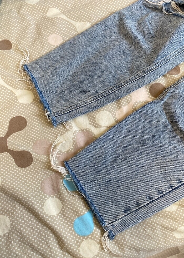 Yırtık jean - Görsel 2