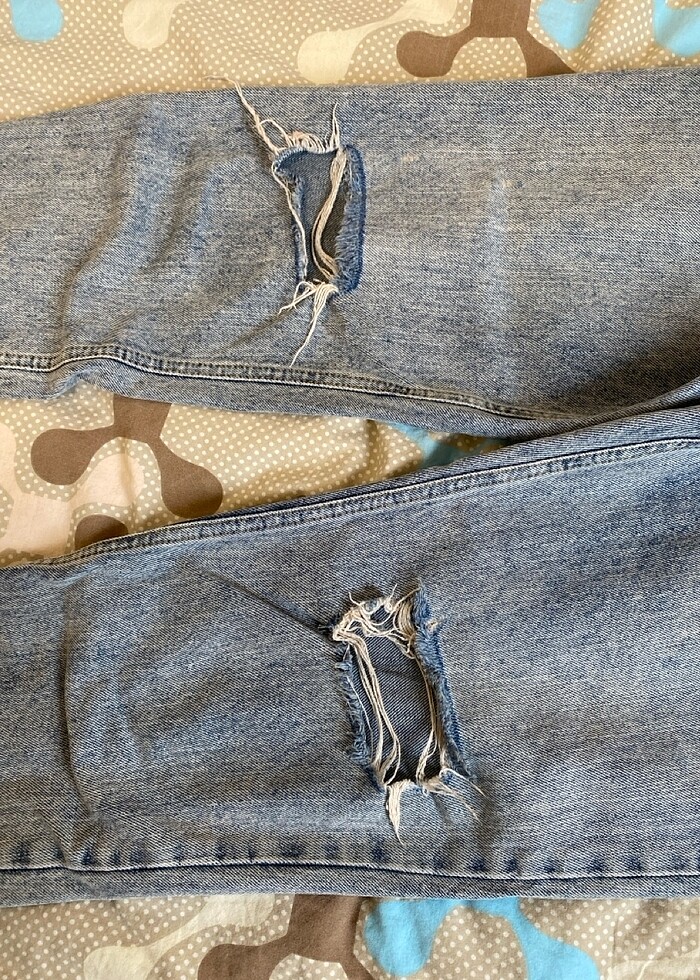 Yırtık jean - Görsel 3