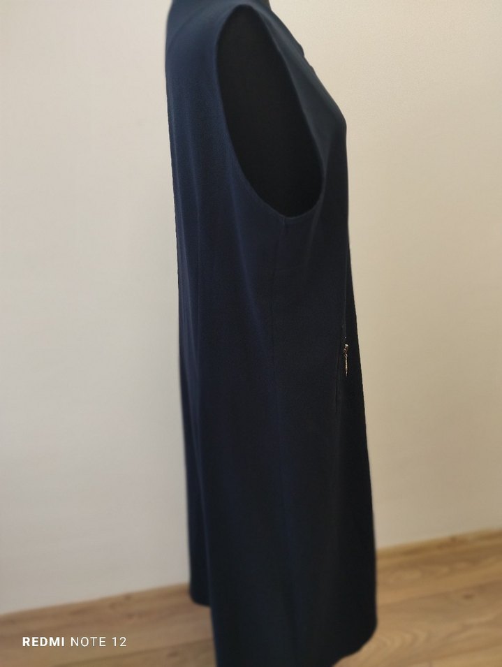 Lacivert Düğmeli Uzun Kadın Yelek - Görsel 3