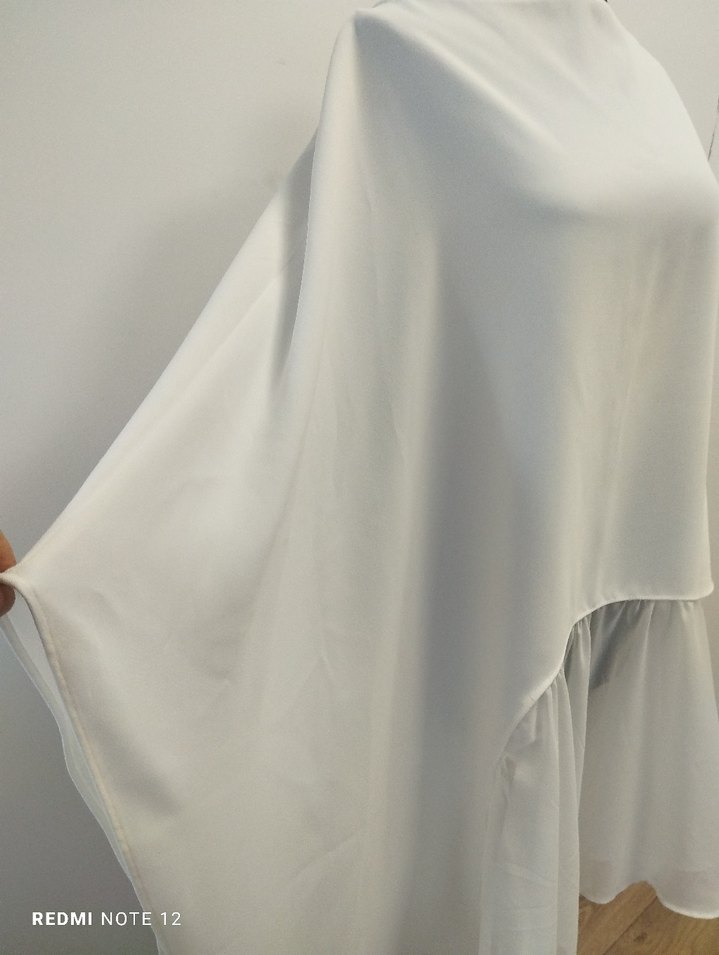 Zara Beyaz Uzun Kollu Salaş Kadın Tunik - Görsel 3