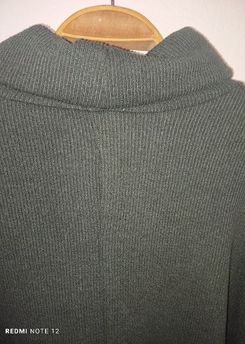 Yeşil Boğazlı Uzun Kollu Kadın Kazak - Görsel 9