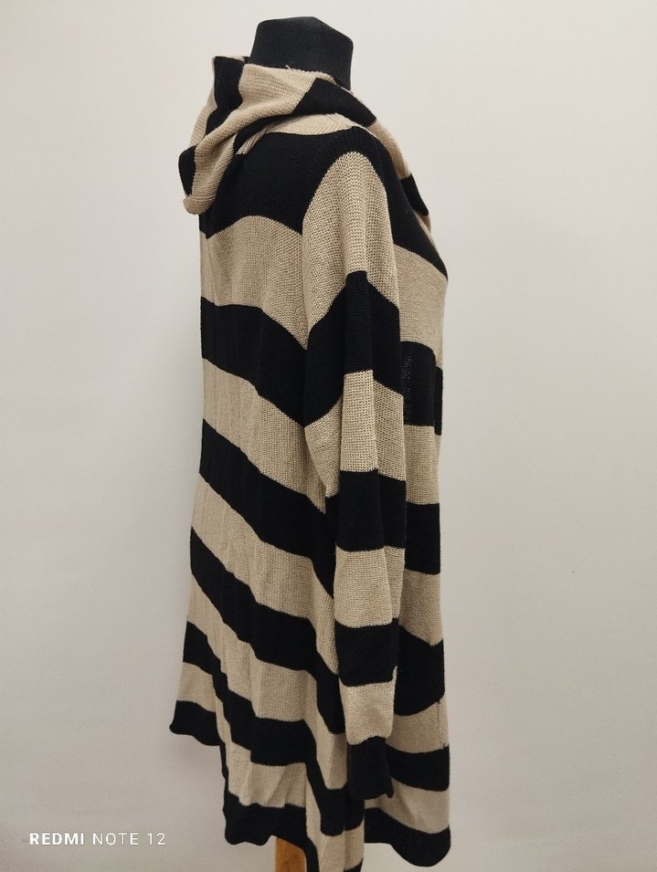 Bej Siyah Çizgili Uzun Kadın Hırka - Görsel 3