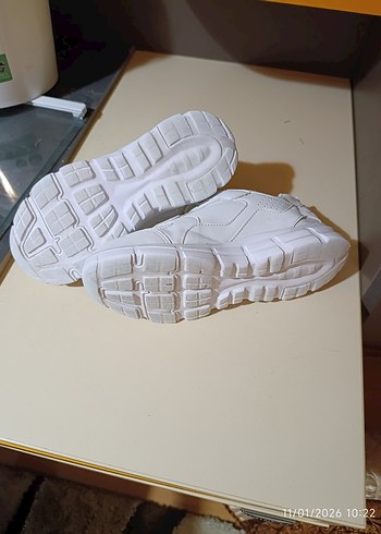 Beyaz Erkek Çocuk Sneakers, Cırt Cırtlı - Görsel 3