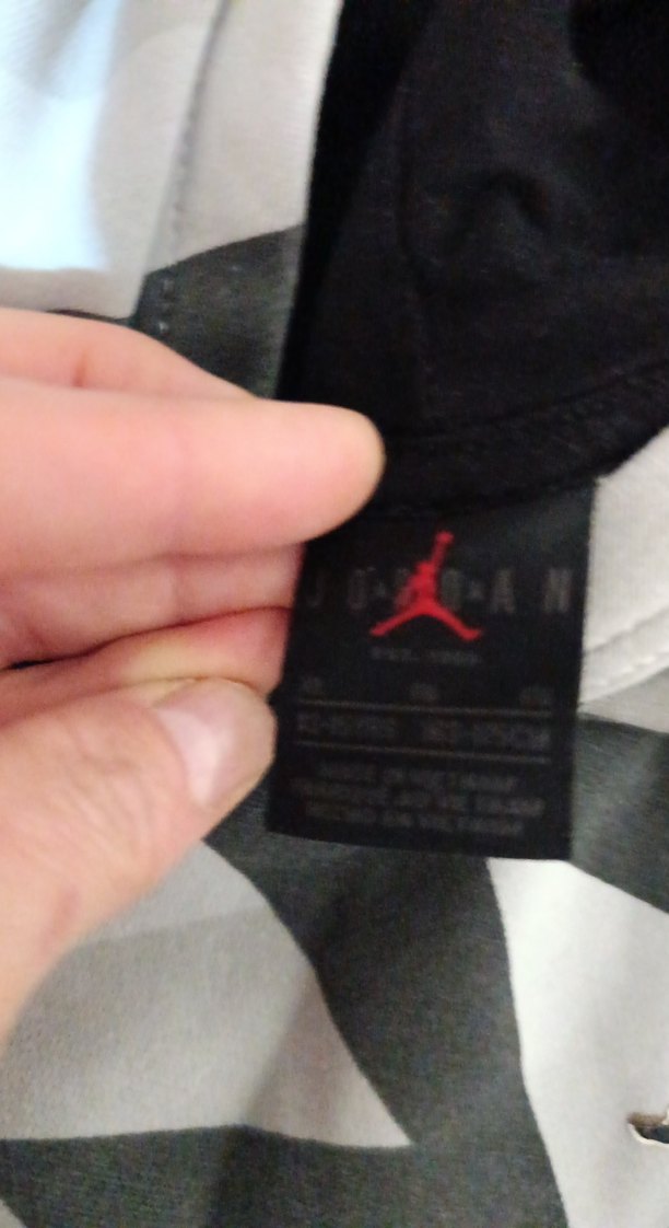 orijinal Nike Gri Desenli Erkek Sweatshirt 13-15 yaş 163-175 cm - Görsel 2