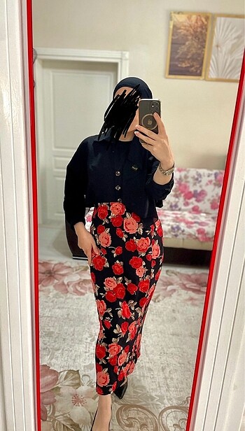 Çiçekli etek