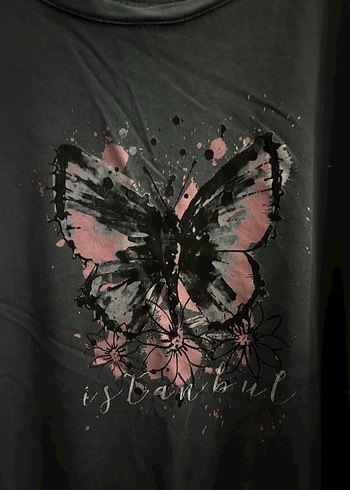 Kelebek baskılı Tişört - Görsel 2