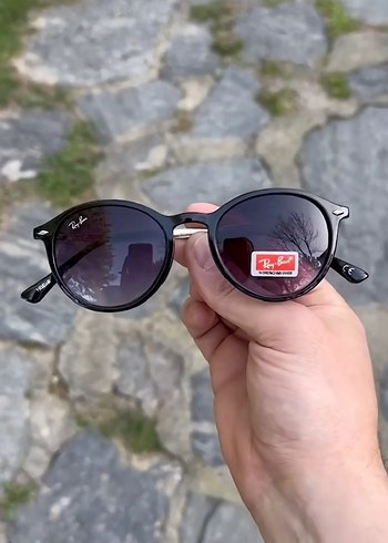 Ray Ban
