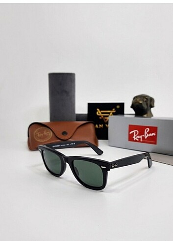 Ray Ban RAY-BAN WAYFAERI 2140