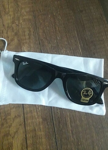 Ray-ban güneş gözlüğü