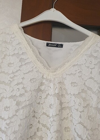 38 Beden Beyaz dantelli elbise/tunik