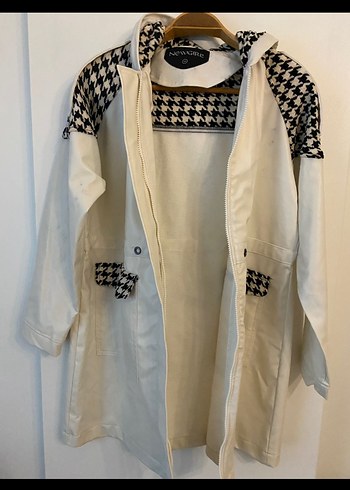 Düğmeli Midi Beyaz Yağmurluk - Görsel 7