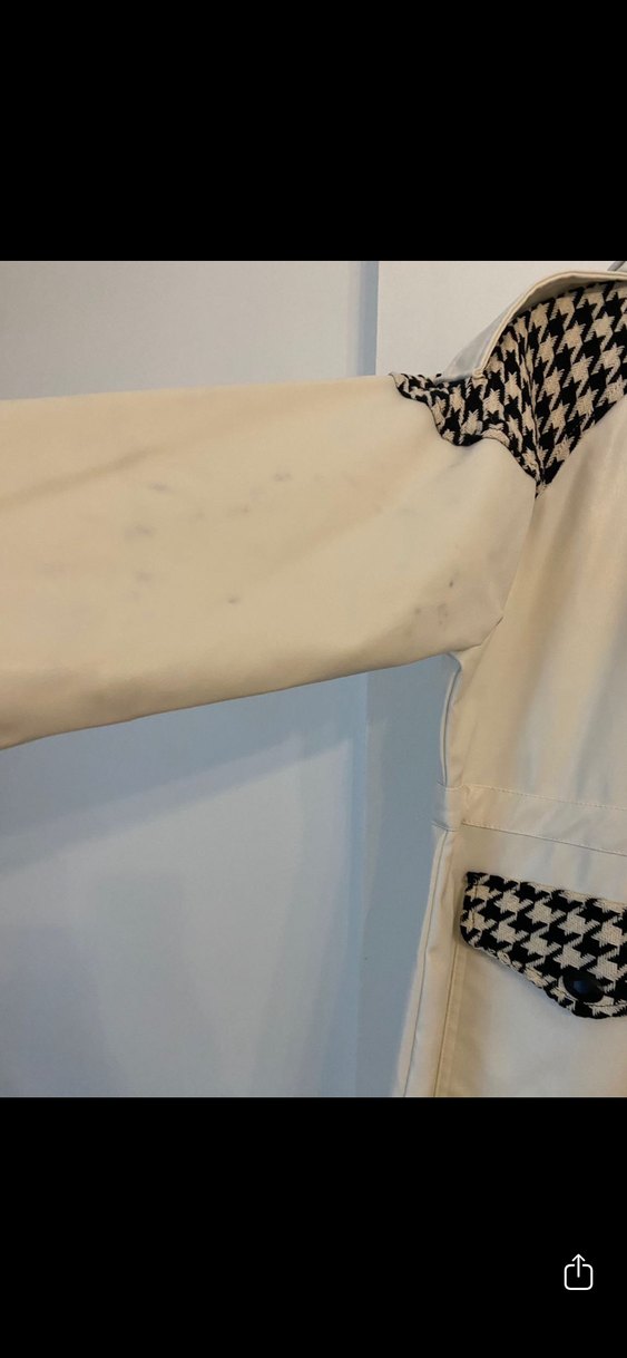 Düğmeli Midi Beyaz Yağmurluk - Görsel 3