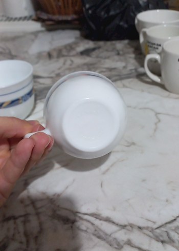 Çiçek Desenli Beyaz Porselen Fincan Seti - Görsel 6