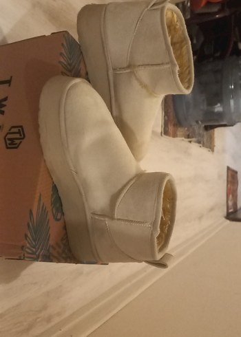 krem ugg bot - Görsel 5