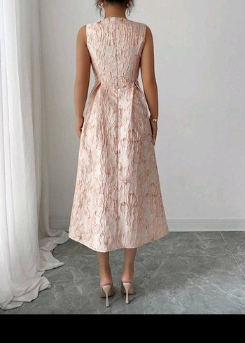 Pembe Pilili Uzun Abiye Elbise - Görsel 2