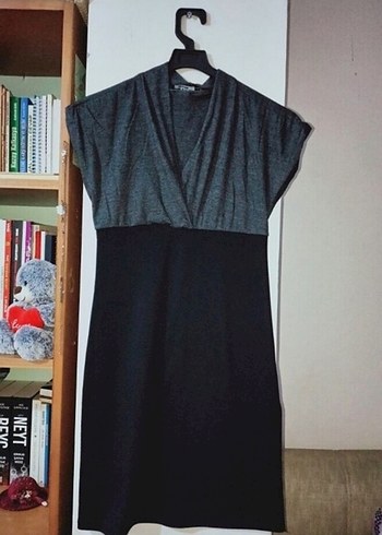 ZARA V Yaka Gri Siyah Midi Elbise