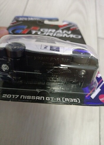 Beden Renk Hot Wheels Nissan GT-R R35