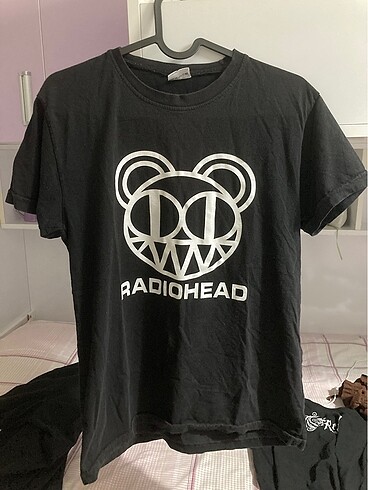 radiohead tshirt
