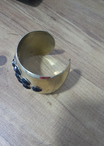 Koyu Taşlı Altın Renkli Tokalı Bilezik - Görsel 2