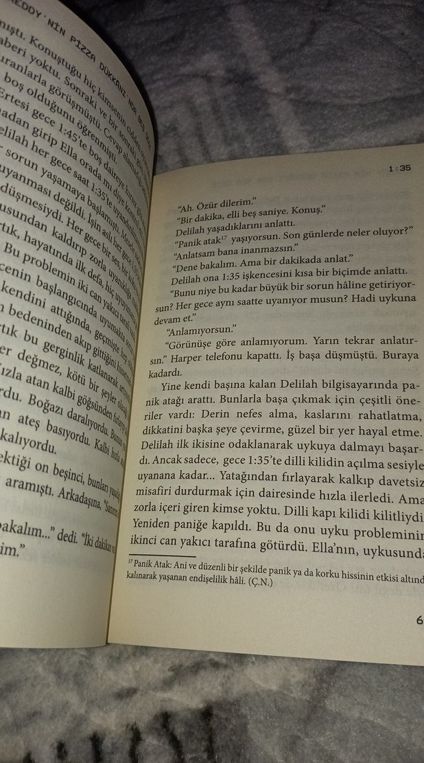 Freddy'nin Pizza Dükkanı'nda Beş Gece - Komik Kitap - Görsel 4