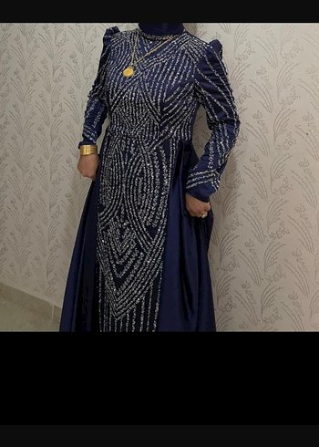 Abiye Boncuk İşlemeli Lacivert Uzun Abiye Elbise