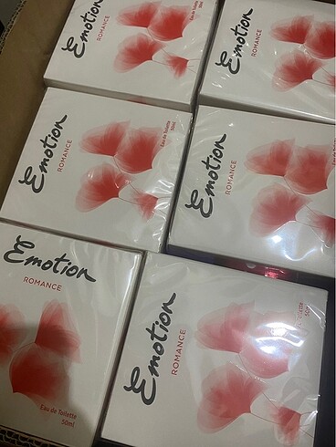 Diğer Emotion Romence