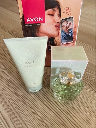Avon parfüm