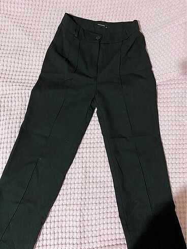 Trendyolmilla Siyah Kumaş Pantolon