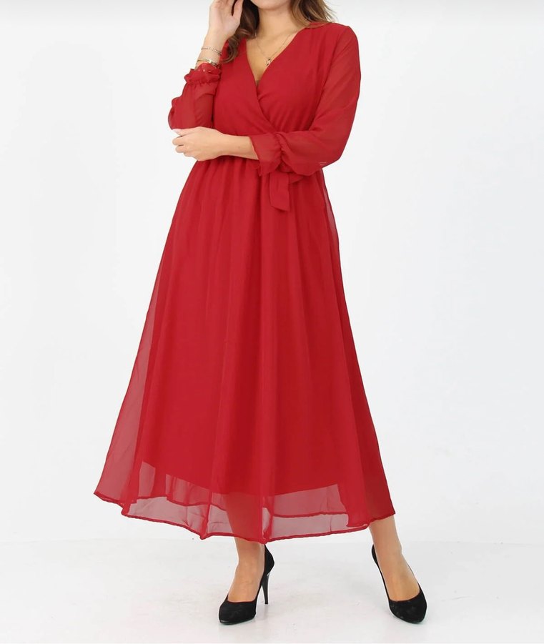 Kadın kırmızı abiye - Görsel 3