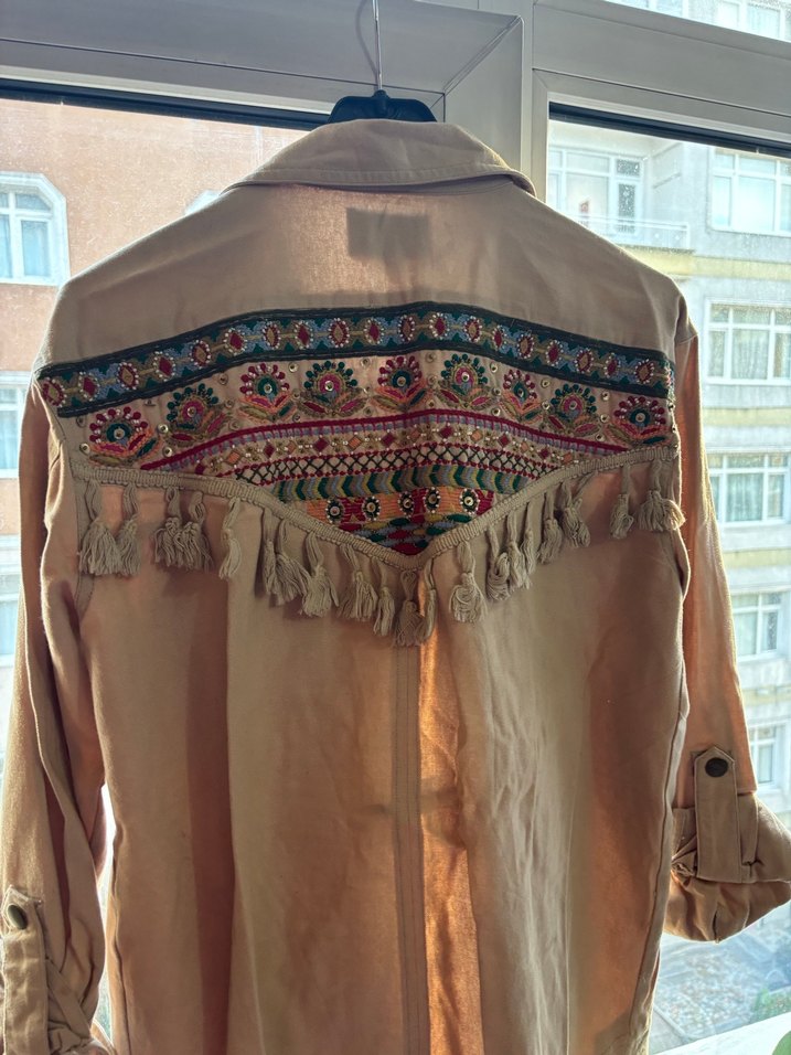 Düğmeli Nakışlı Bohem Kadın Ceket - Görsel 3