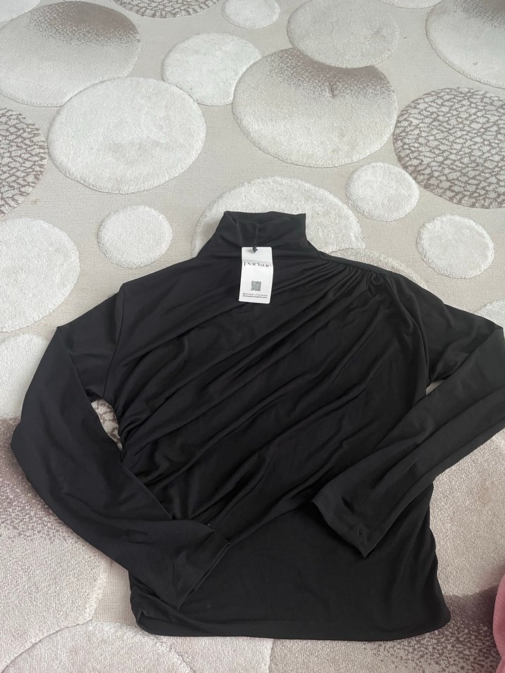 Pembe Yüksek Yakalı Uzun Kollu Bluz - Görsel 2