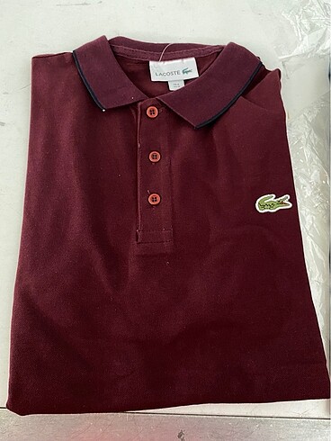 Lacoste bordo etiket ????? li Polo yaka