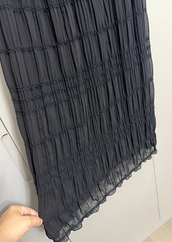 Siyah Pileli Uzun Tül detaylı Etek - Görsel 2